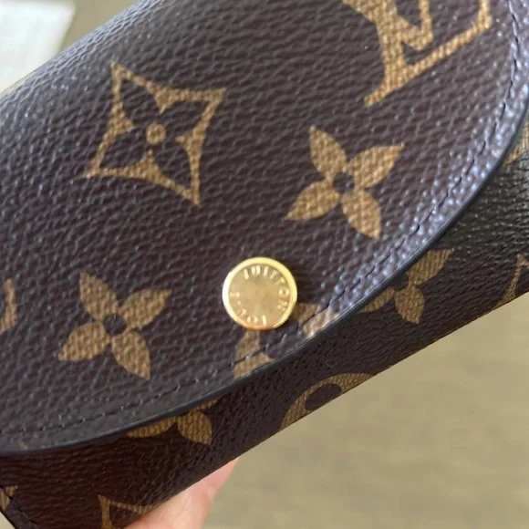 Louis Vuitton Rosalie Coin Purse - Picture 4 of 12
